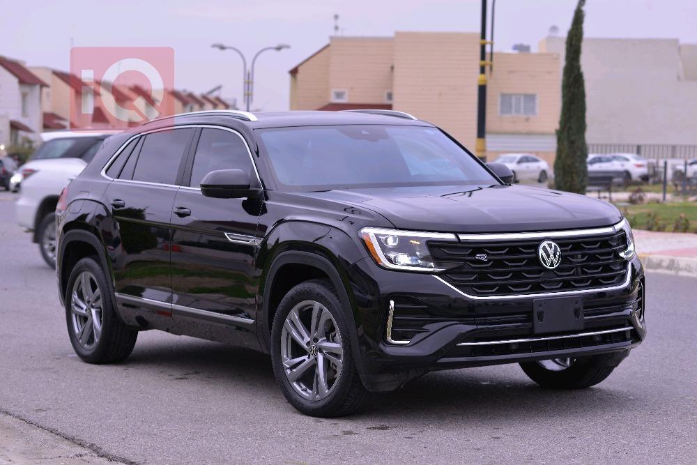 فولكسفاغن أطلس كروس سبورت